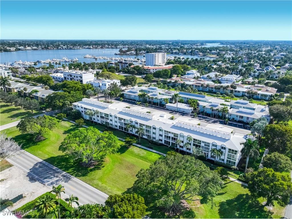 610 Broad Avenue S #J610 Naples FL 34102 225083961 image17