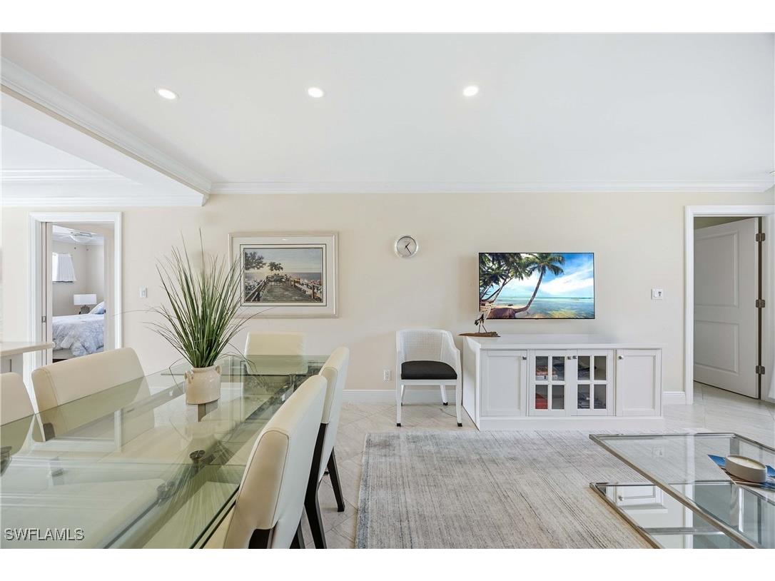 610 Broad Avenue S #J610 Naples FL 34102 225083961 image6