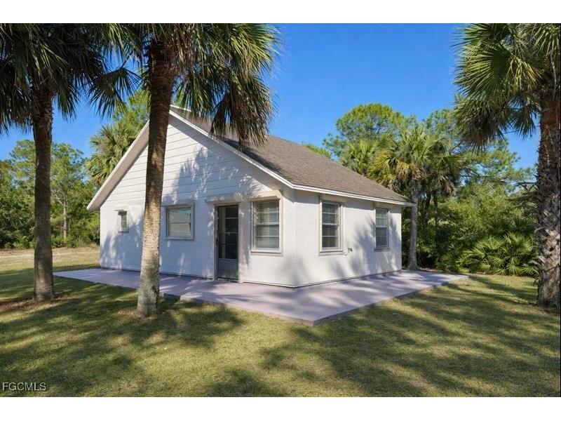 610 Broadway Avenue Lehigh Acres FL 33972 2026005779 image1
