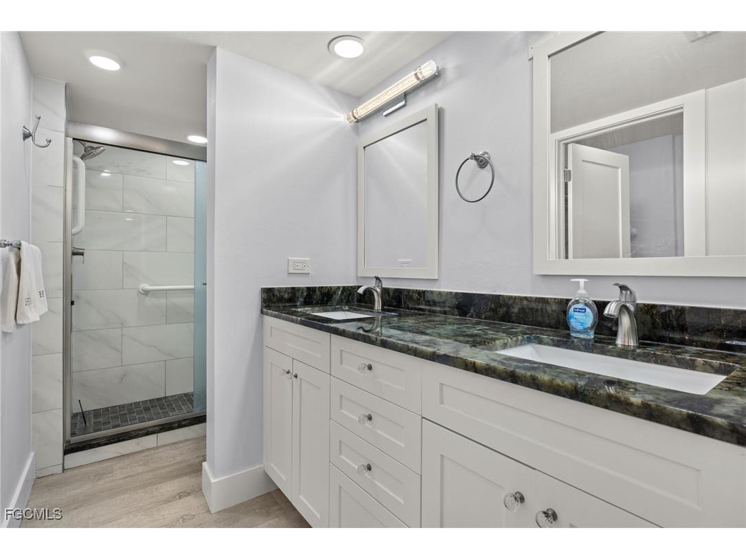 610 Donax Street #111 Sanibel FL 33957 2025011590 image19