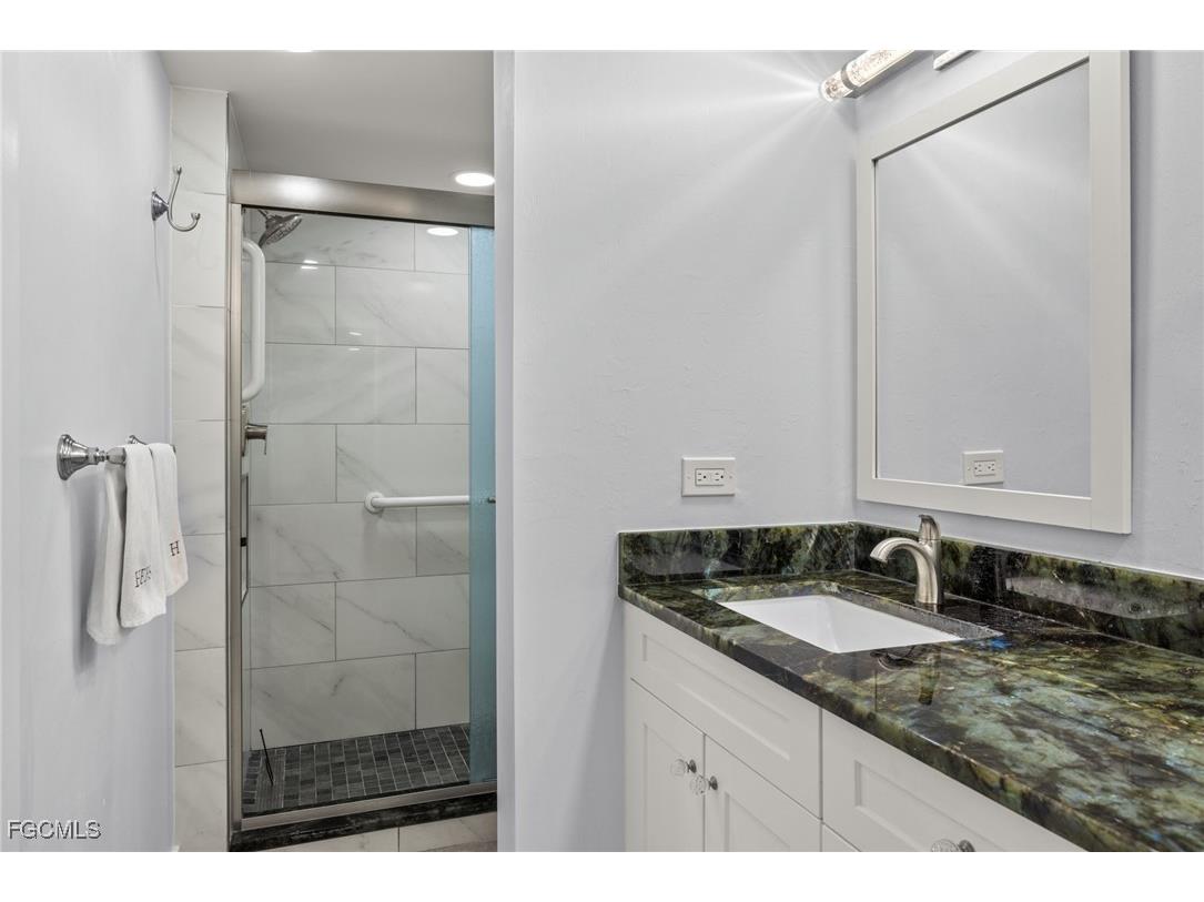 610 Donax Street #111 Sanibel FL 33957 2025011590 image20