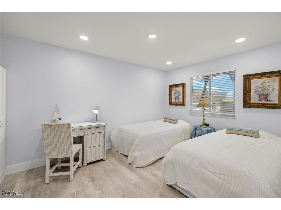 610 Donax Street #111 Sanibel FL 33957 2025011590 image21