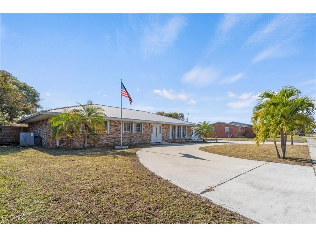 610 E Avenida Del Rio Clewiston FL 33440 2025026203 image1