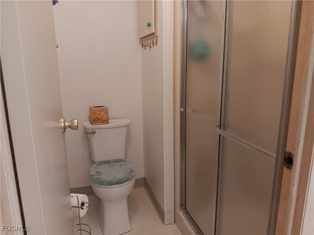 610 Friendly Place North Fort Myers FL 33917 2026003829 image6