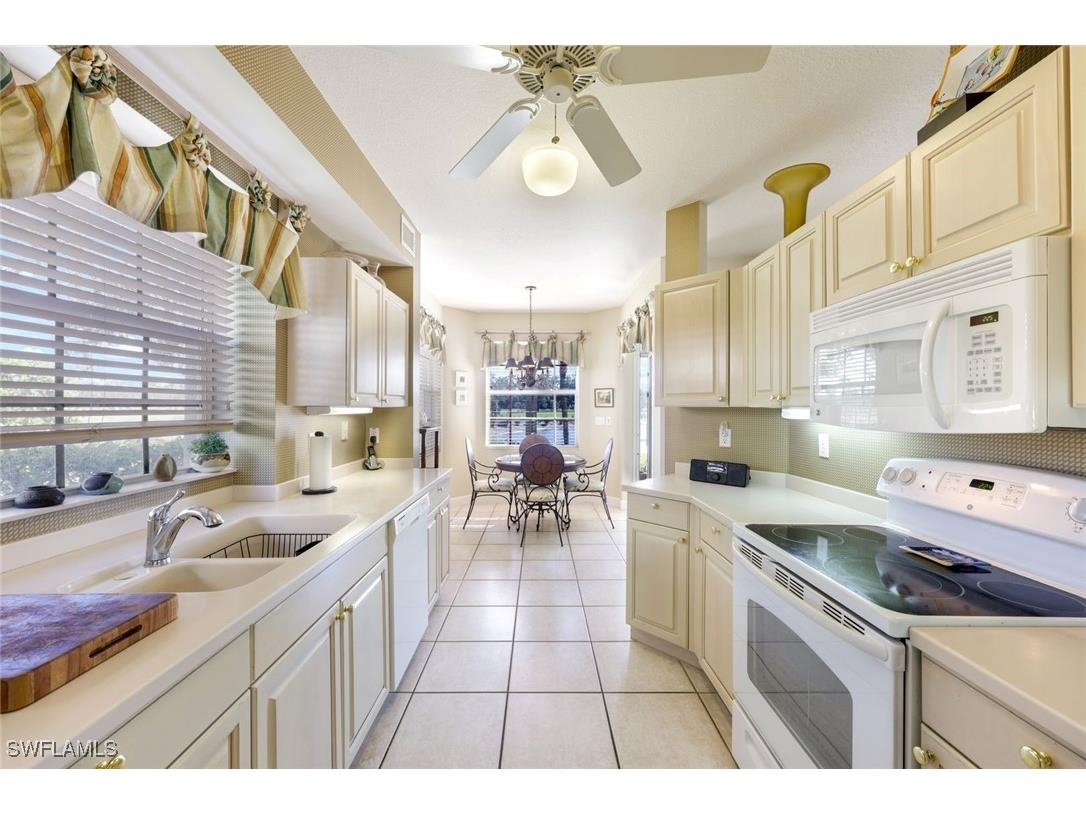 610 Laguna Royale Boulevard #1001 Naples FL 34119 226005975 image11