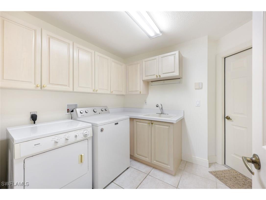610 Laguna Royale Boulevard #1001 Naples FL 34119 226005975 image24