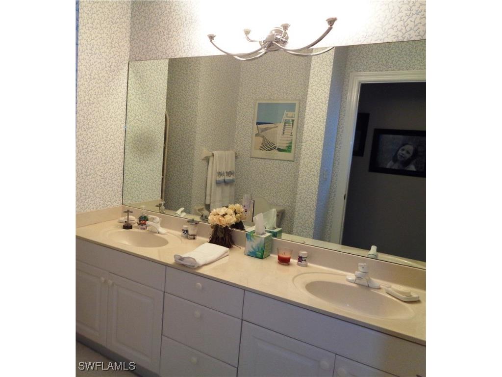 610 Laguna Royale Boulevard #1002 Naples FL 34119 225059135 image18