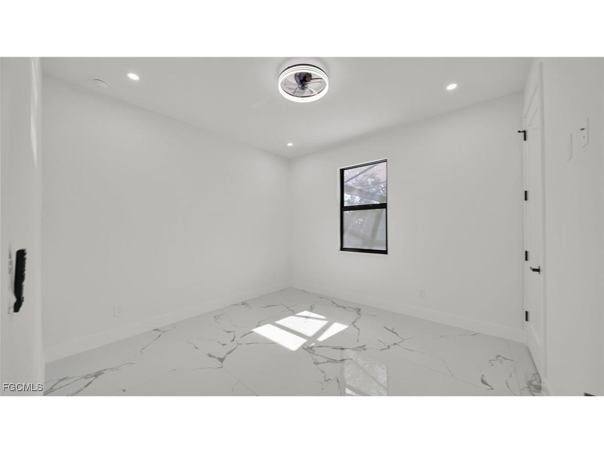 610 NW 1st Street Cape Coral FL 33993 2025019088 image15