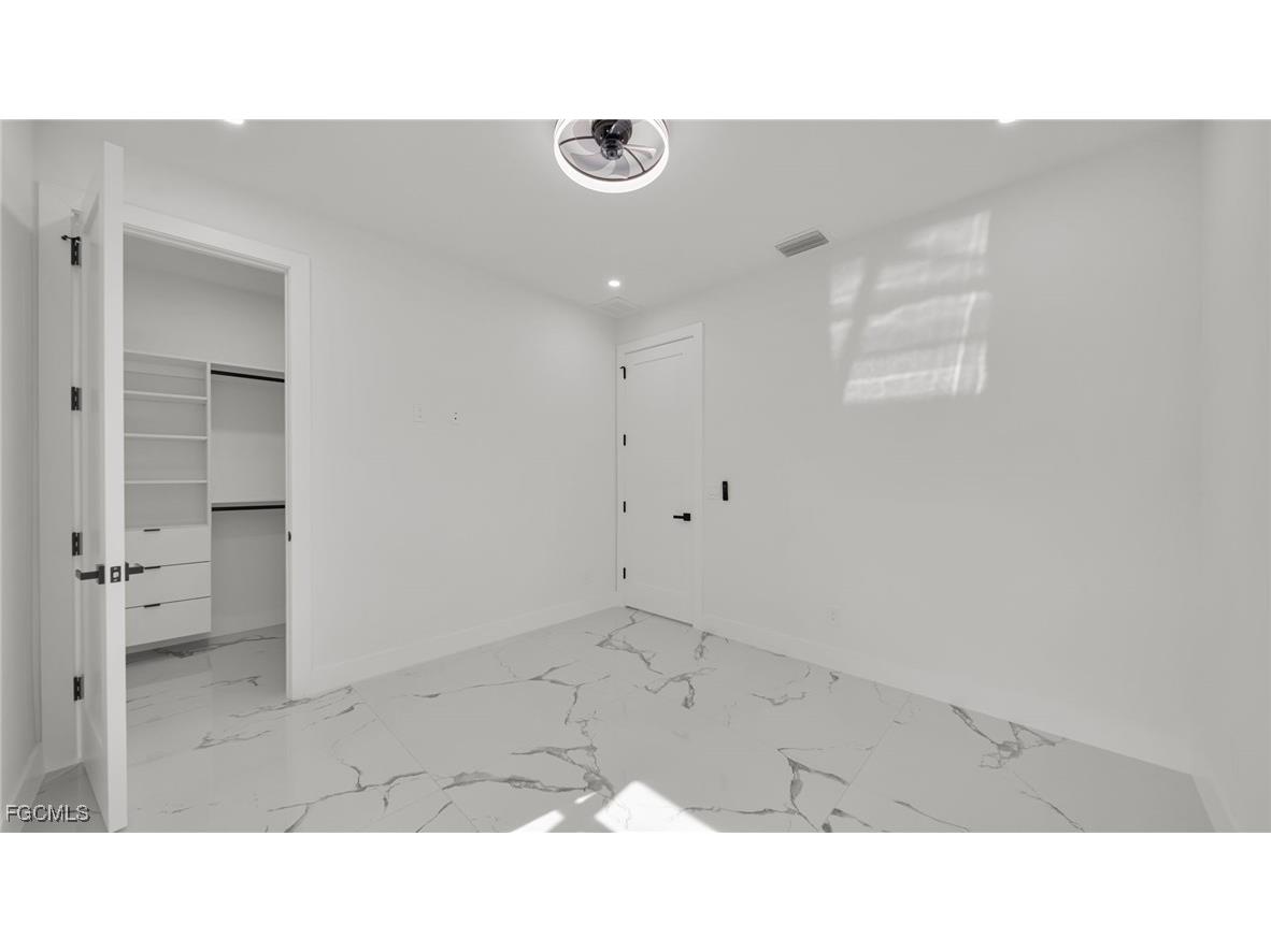 610 NW 1st Street Cape Coral FL 33993 2025019088 image17