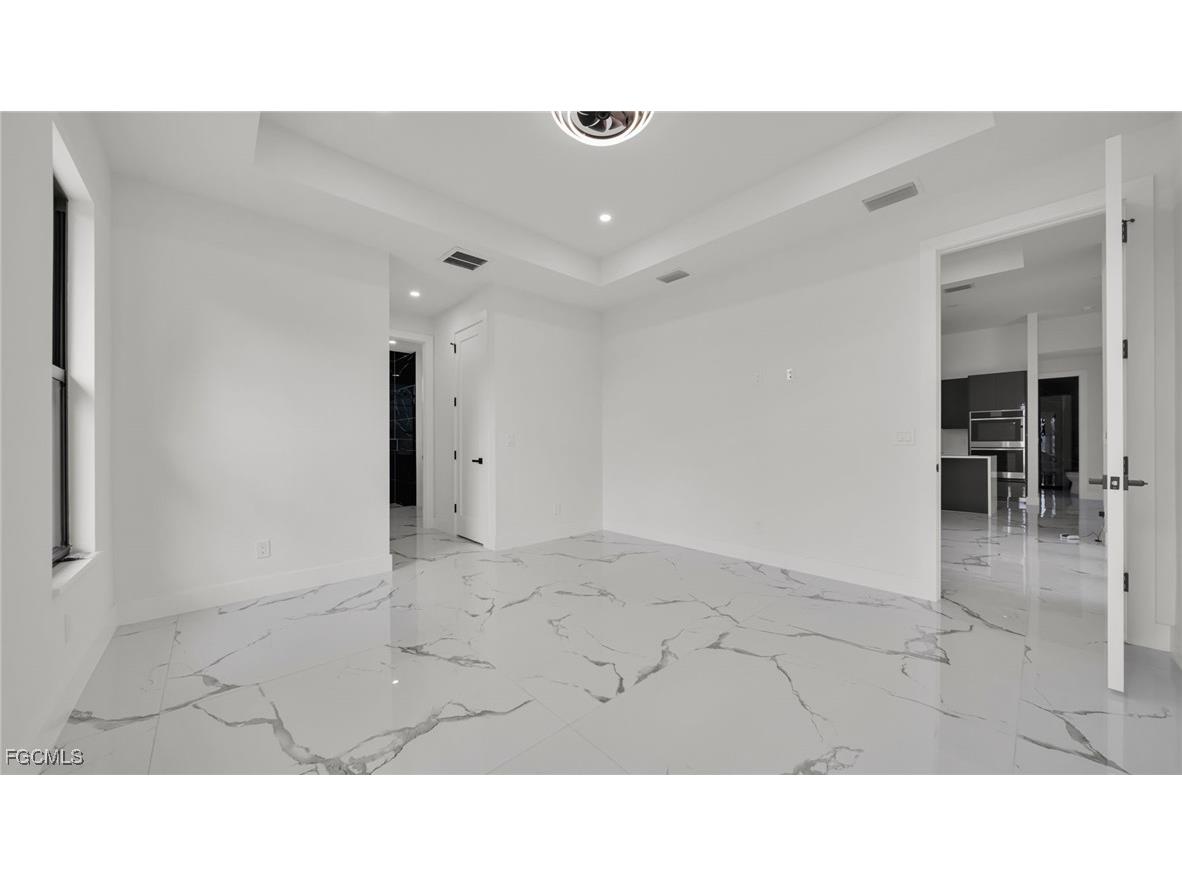 610 NW 1st Street Cape Coral FL 33993 2025019088 image24