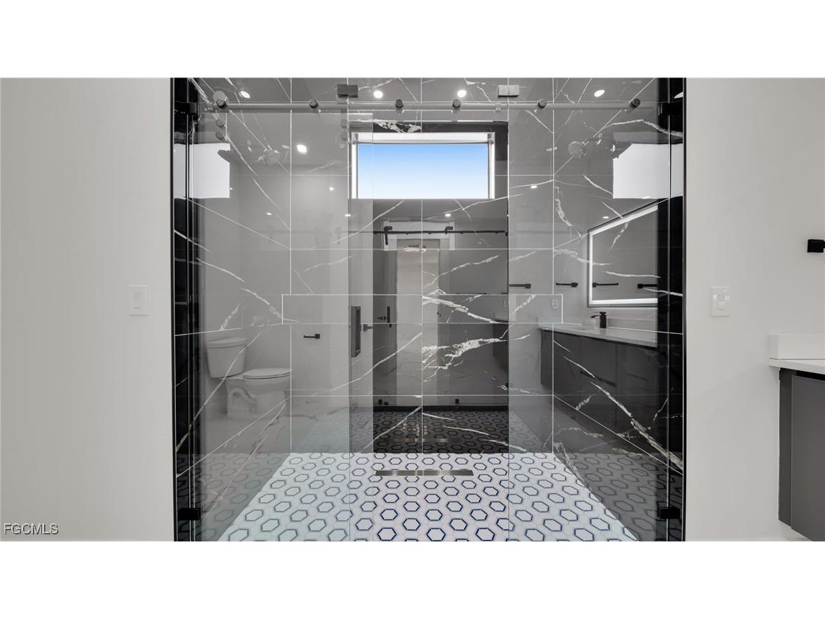 610 NW 1st Street Cape Coral FL 33993 2025019088 image30