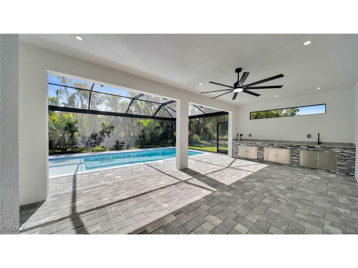 610 NW 1st Street Cape Coral FL 33993 2025019088 image32