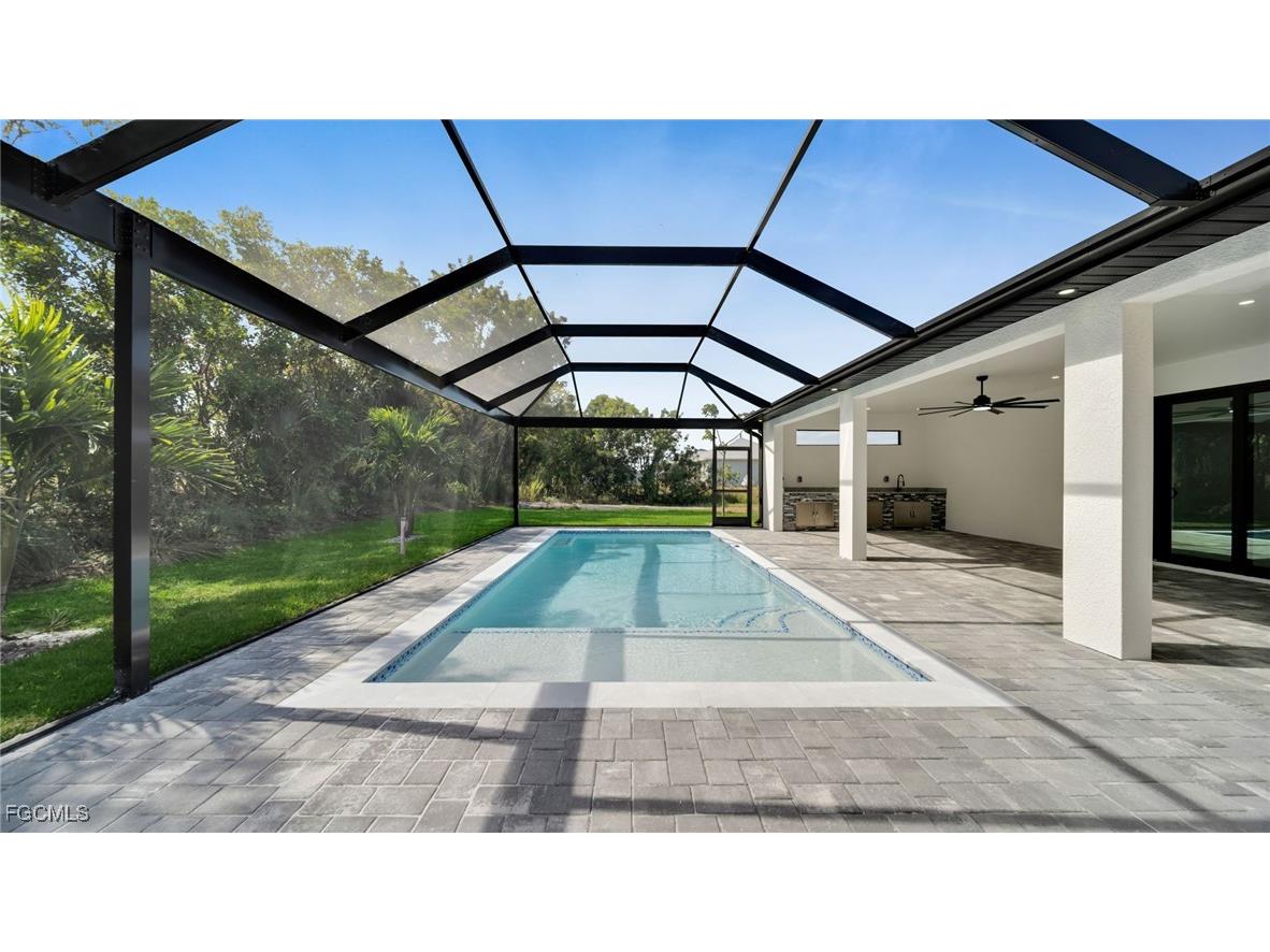 610 NW 1st Street Cape Coral FL 33993 2025019088 image38
