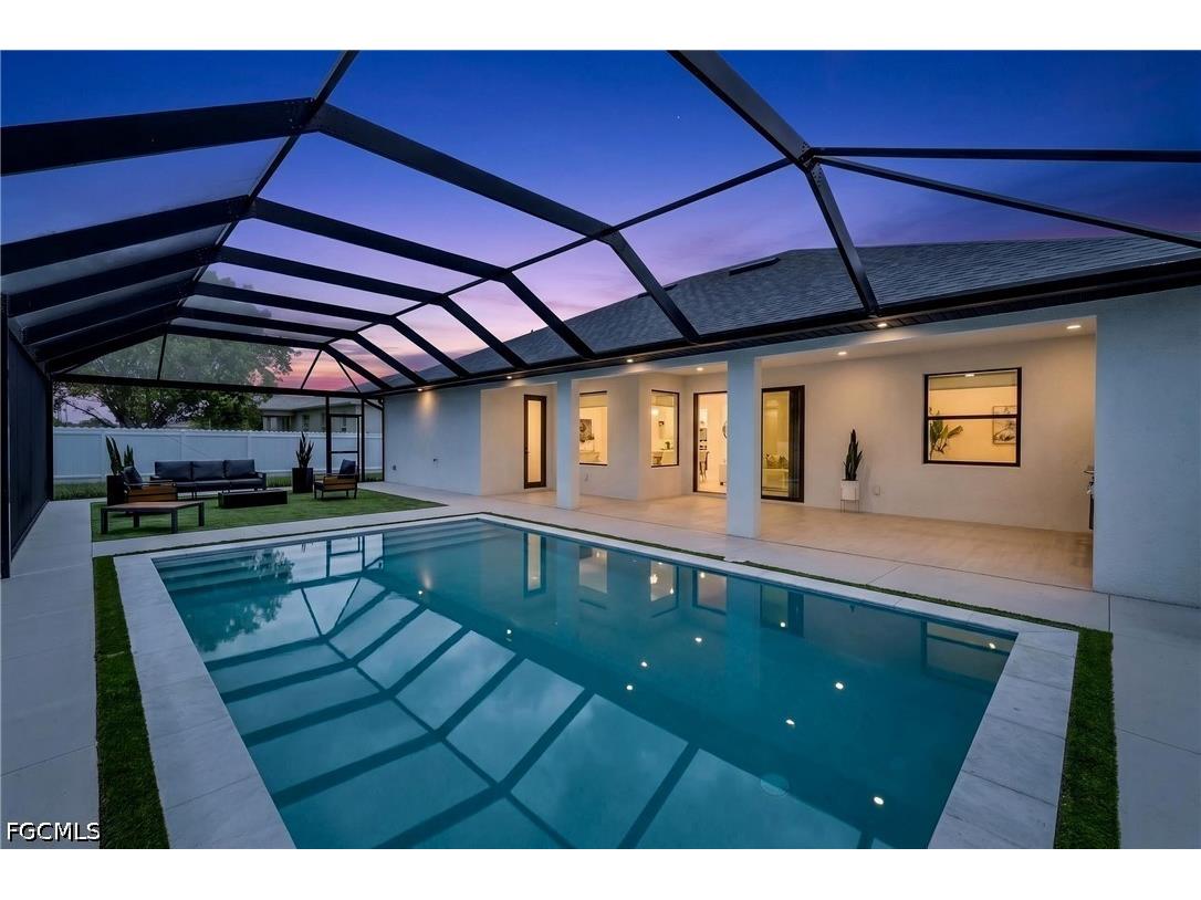610 NW 2nd Place Cape Coral FL 33993 2026028860 image1