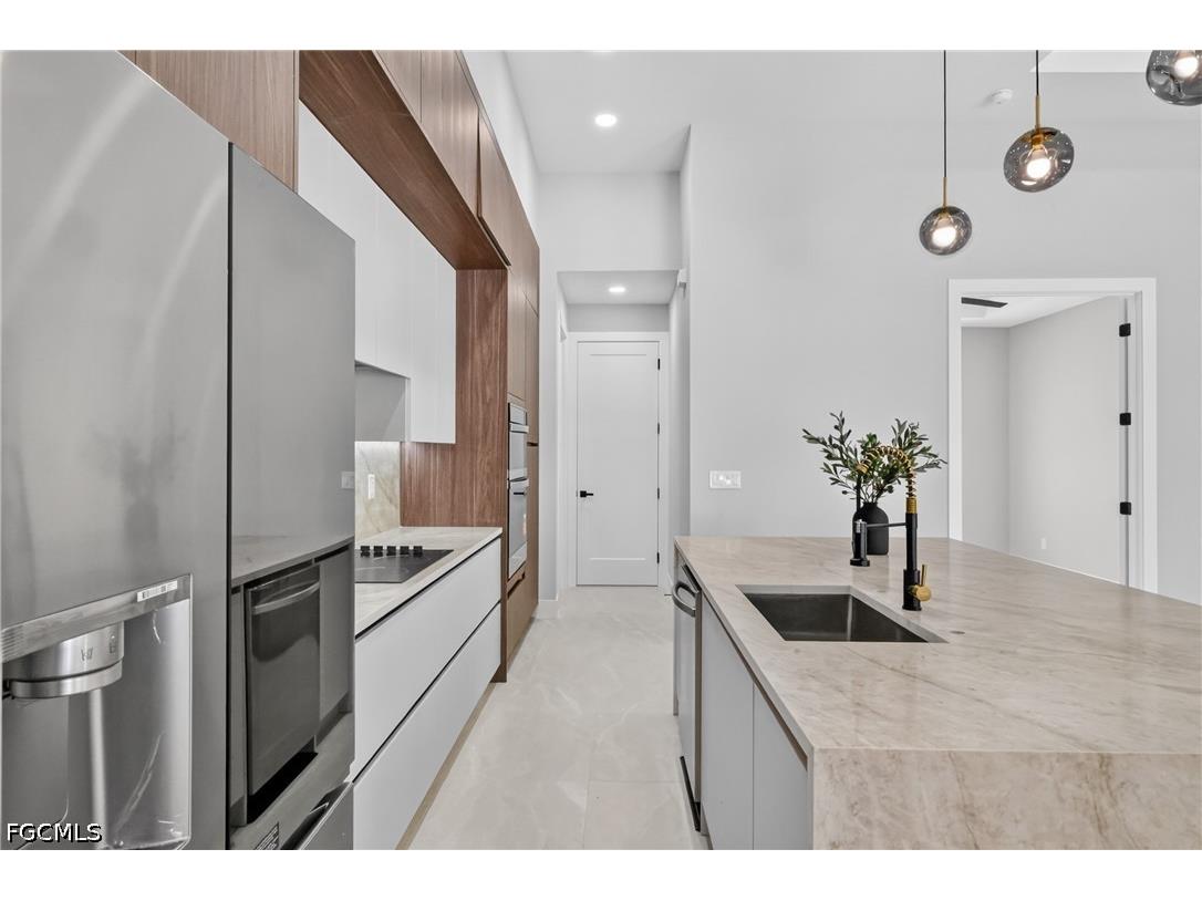 610 NW 2nd Place Cape Coral FL 33993 2026028860 image14