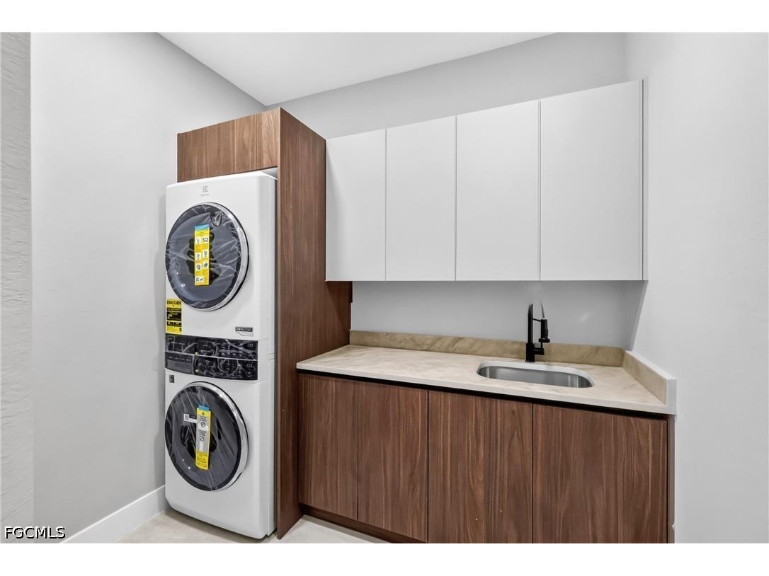 610 NW 2nd Place Cape Coral FL 33993 2026028860 image17