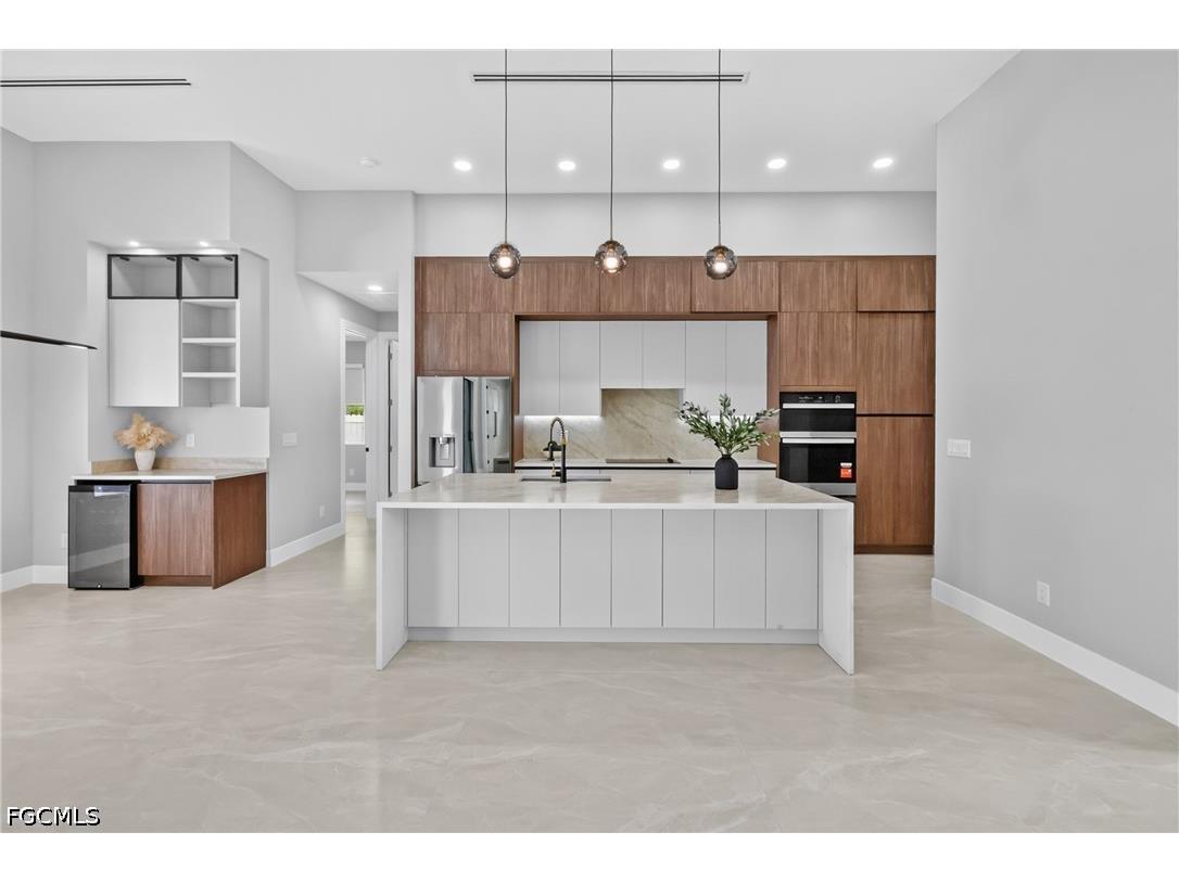 610 NW 2nd Place Cape Coral FL 33993 2026028860 image3