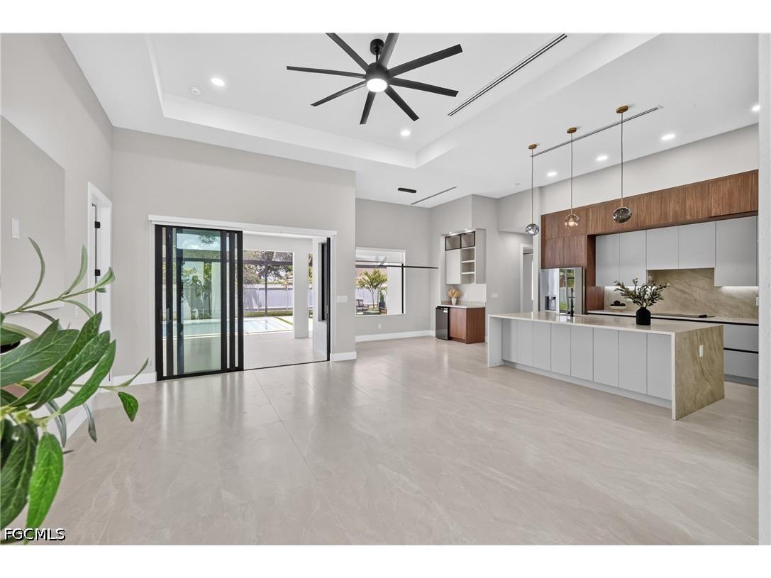 610 NW 2nd Place Cape Coral FL 33993 2026028860 image5