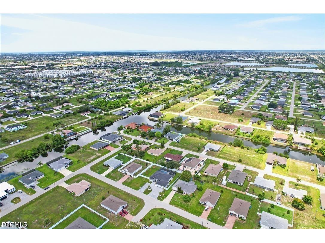 610 NW 2nd Place Cape Coral FL 33993 2026028860 image50