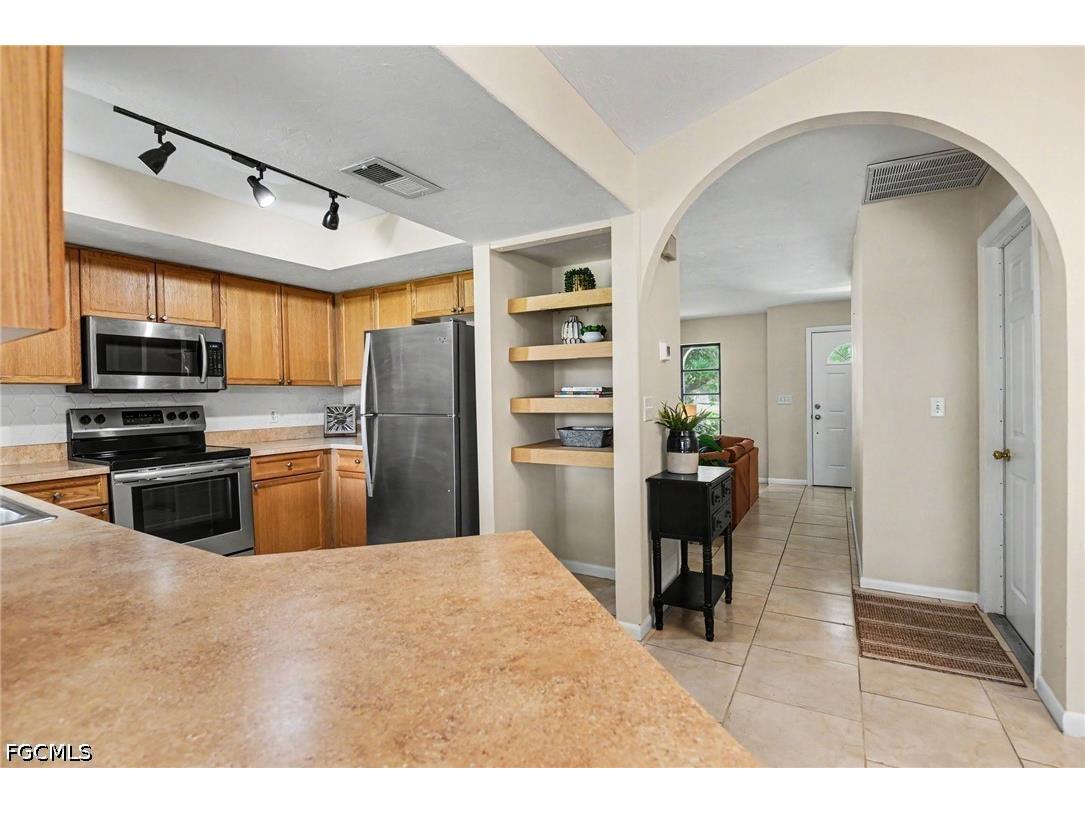 610 Retunda Parkway W Cape Coral FL 33904 2026022036 image14