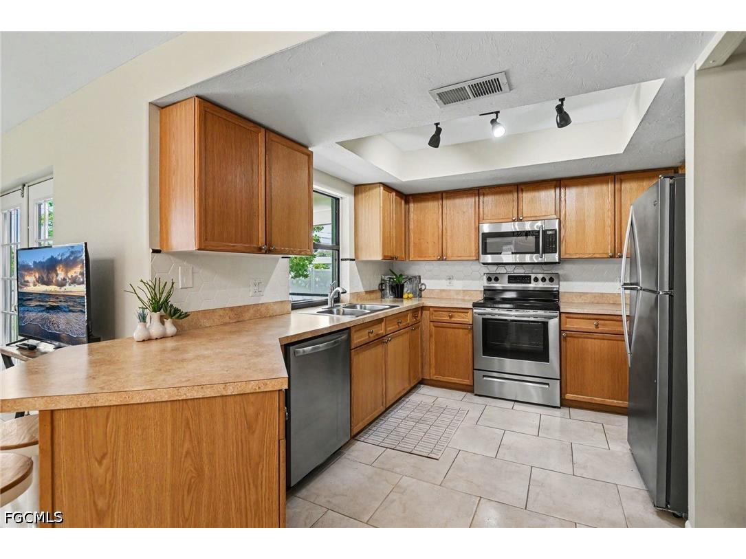 610 Retunda Parkway W Cape Coral FL 33904 2026022036 image15