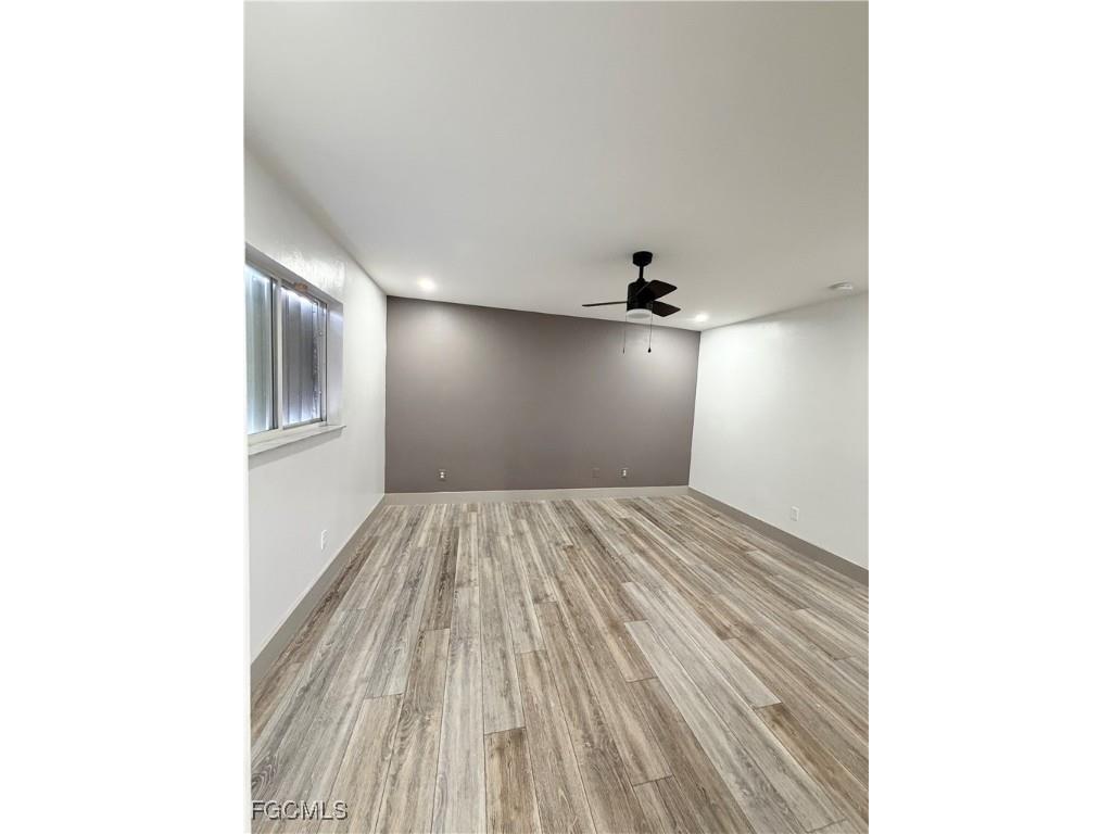 610 SE 21st Lane Cape Coral FL 33990 2025021900 image32