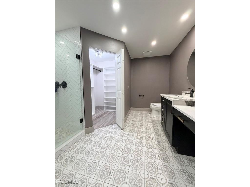 610 SE 21st Lane Cape Coral FL 33990 2025021900 image34