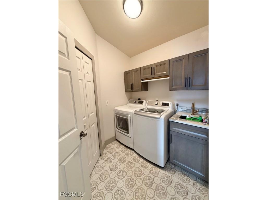 610 SE 21st Lane Cape Coral FL 33990 2025021900 image37