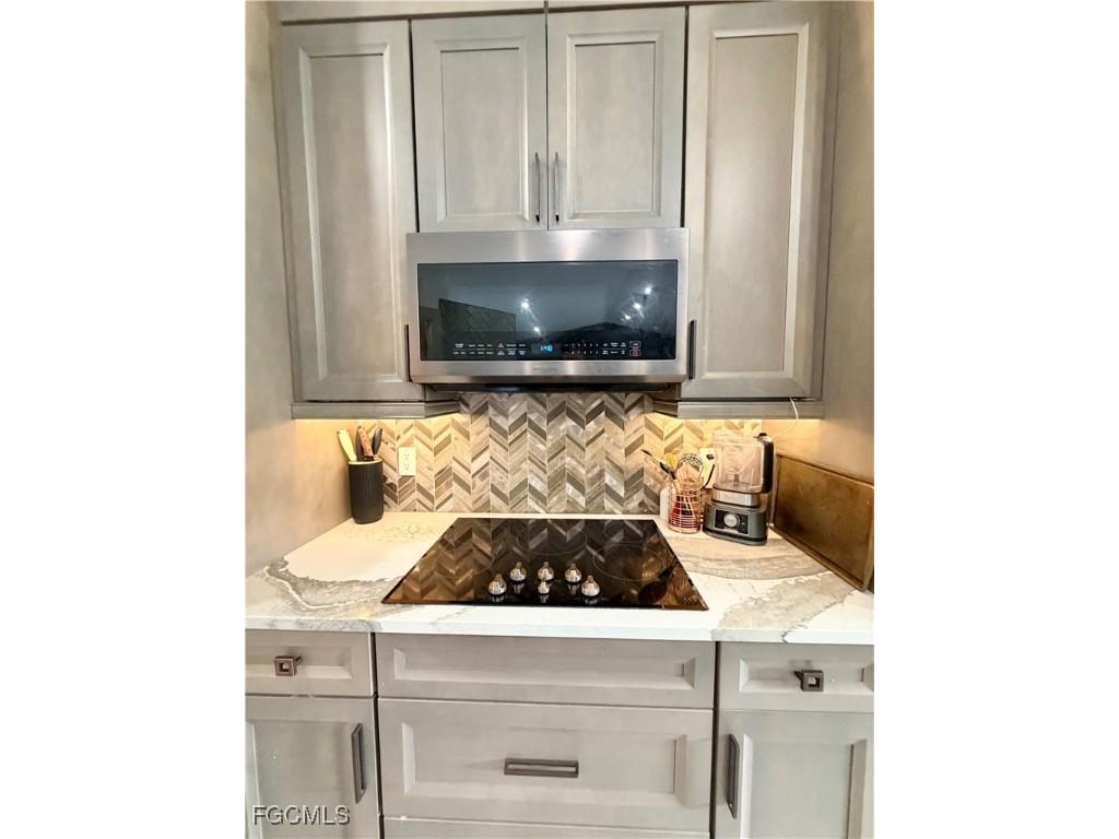 610 SE 21st Lane Cape Coral FL 33990 2025021900 image4