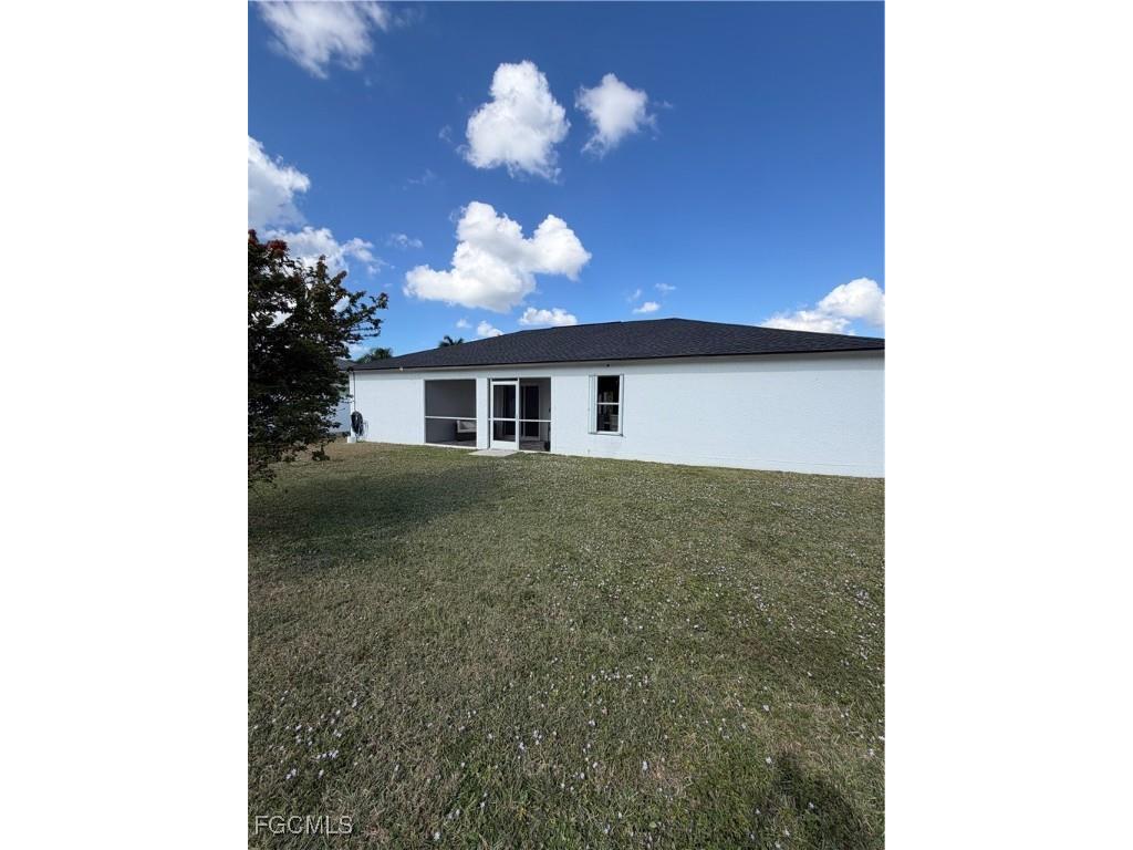 610 SE 21st Lane Cape Coral FL 33990 2025021900 image42