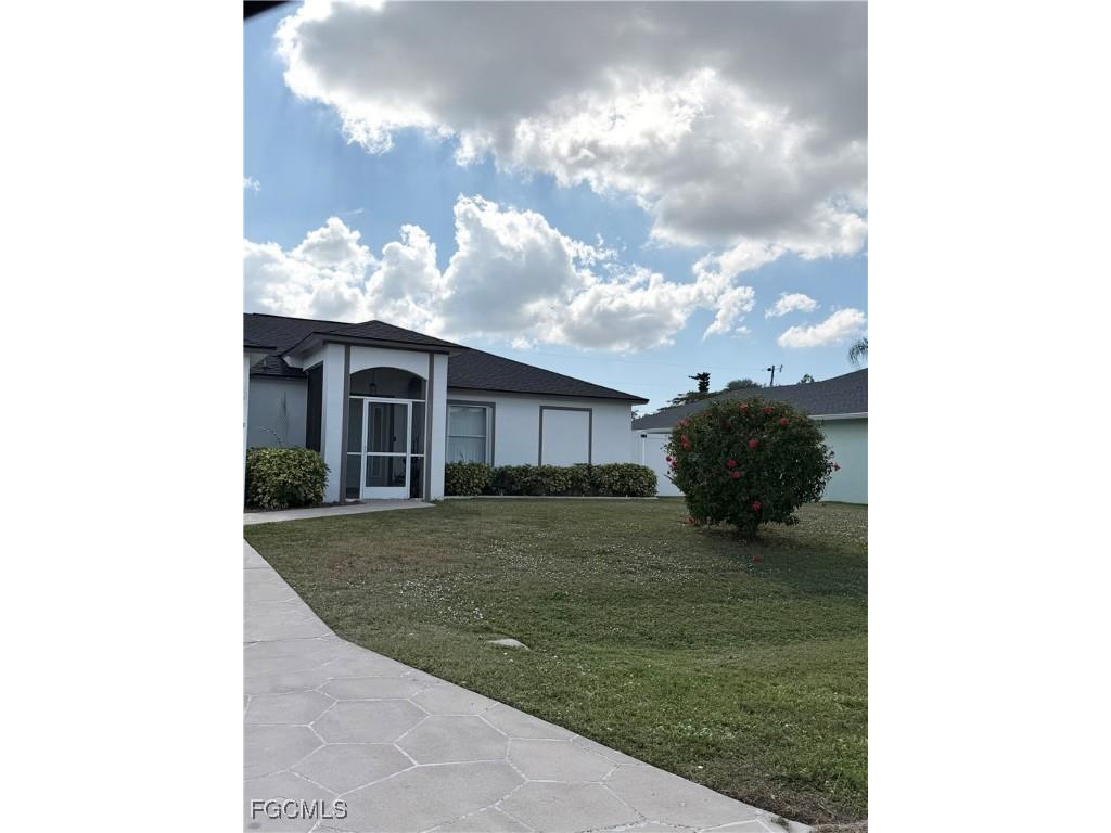610 SE 21st Lane Cape Coral FL 33990 2025021900 image6