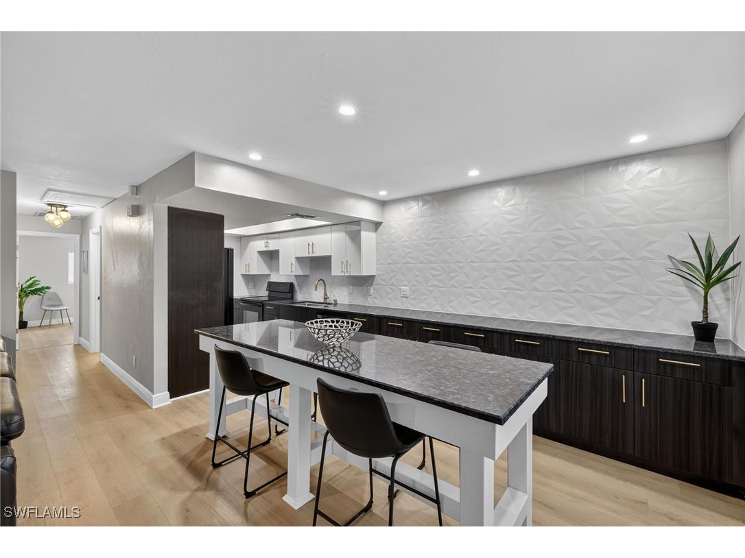 610 SW 47th Terrace #2 Cape Coral FL 33914 225060568 image1