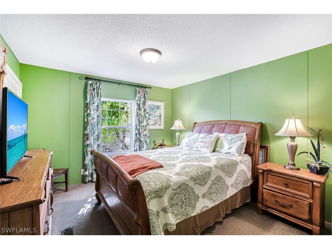 610 Sunset Drive Goodland FL 34140 226007749 image13