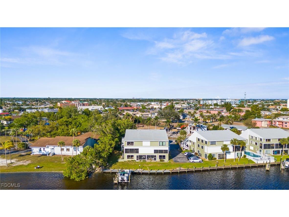 610 Victoria Drive #101C Cape Coral FL 33904 2025025510 image1