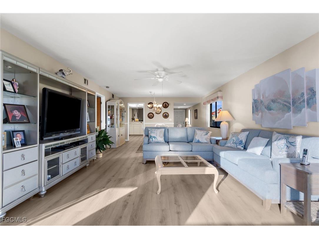610 Victoria Drive #101C Cape Coral FL 33904 2025025510 image15