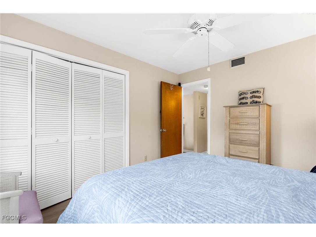 610 Victoria Drive #101C Cape Coral FL 33904 2025025510 image22