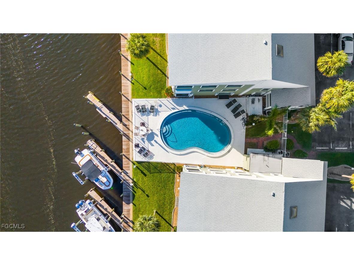 610 Victoria Drive #101C Cape Coral FL 33904 2025025510 image28