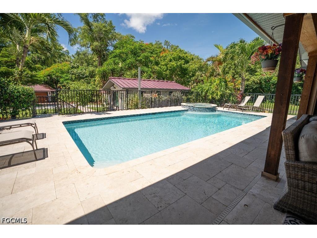 6100 Dogwood Way Naples FL 34116 2026025871 image25