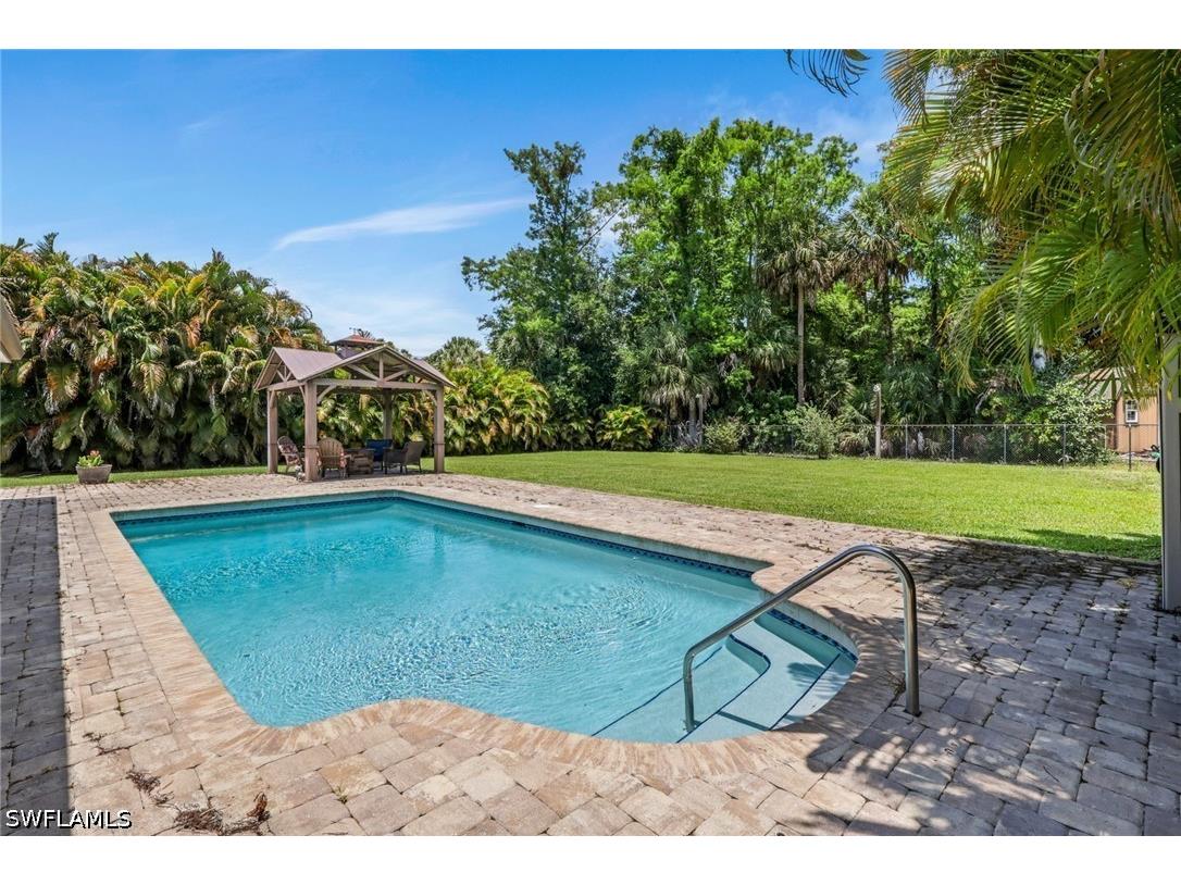 6101 Lancewood Way Naples FL 34116 226018827 image1