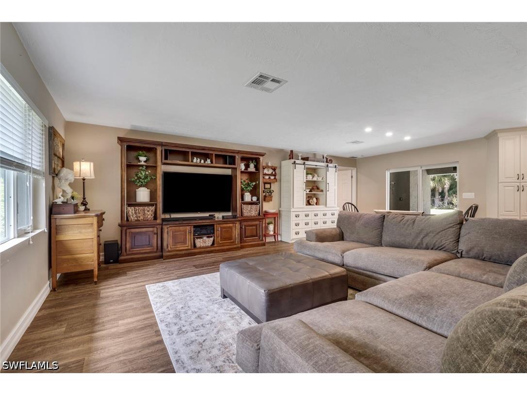 6101 Lancewood Way Naples FL 34116 226018827 image7