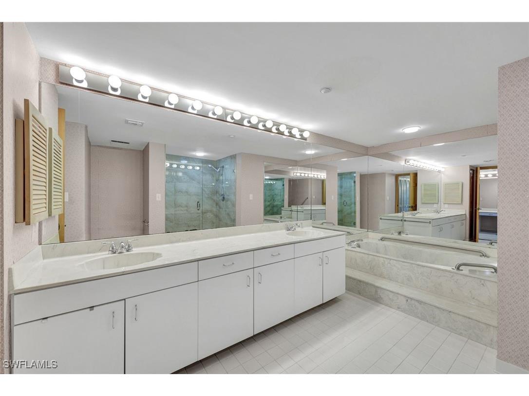 6101 Pelican Bay Boulevard #201 Naples FL 34108 225072240 image18