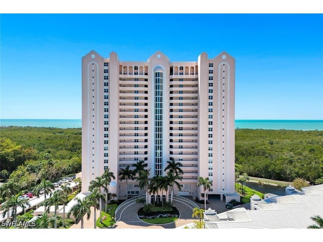 6101 Pelican Bay Boulevard #305 Naples FL 34108 226012687 image1