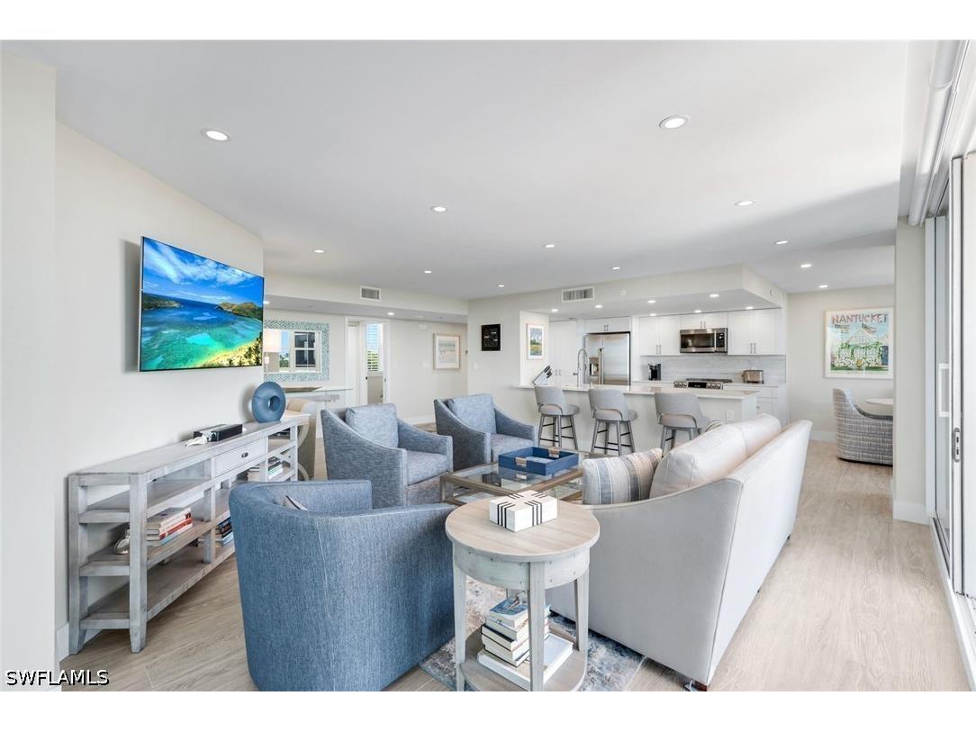 6101 Pelican Bay Boulevard #305 Naples FL 34108 226012687 image13