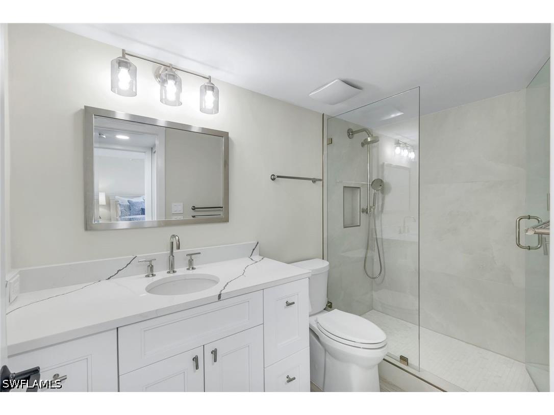 6101 Pelican Bay Boulevard #305 Naples FL 34108 226012687 image20