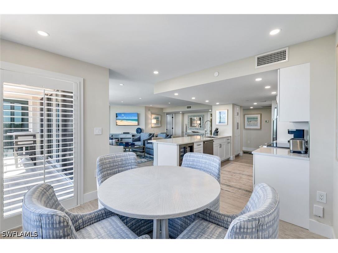 6101 Pelican Bay Boulevard #305 Naples FL 34108 226012687 image7