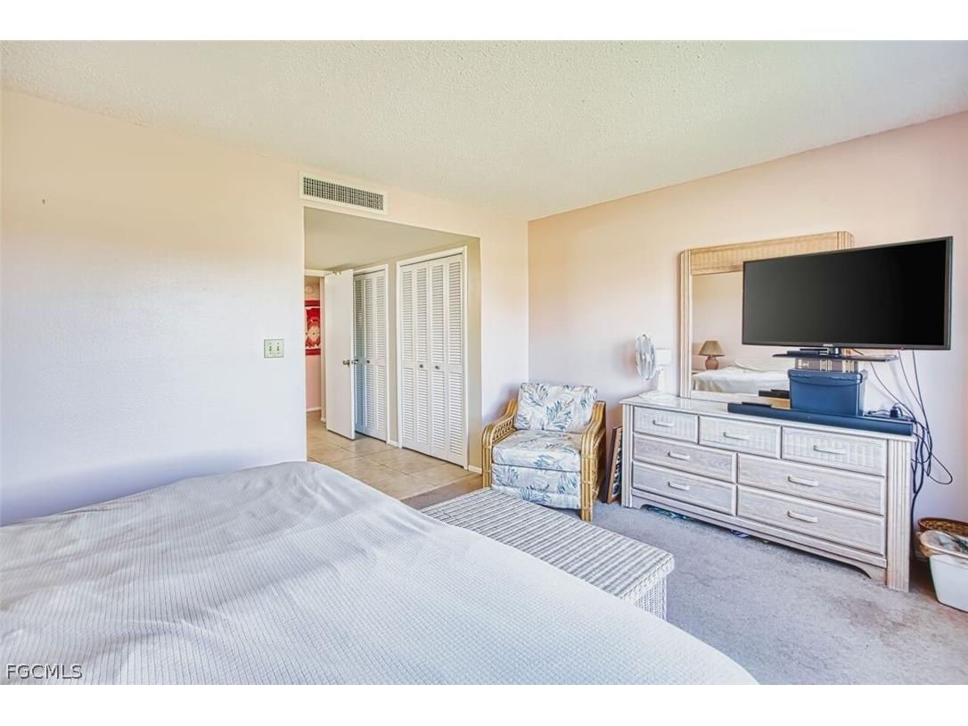 6102 Augusta Drive #115 Fort Myers FL 33907 2026008165 image19