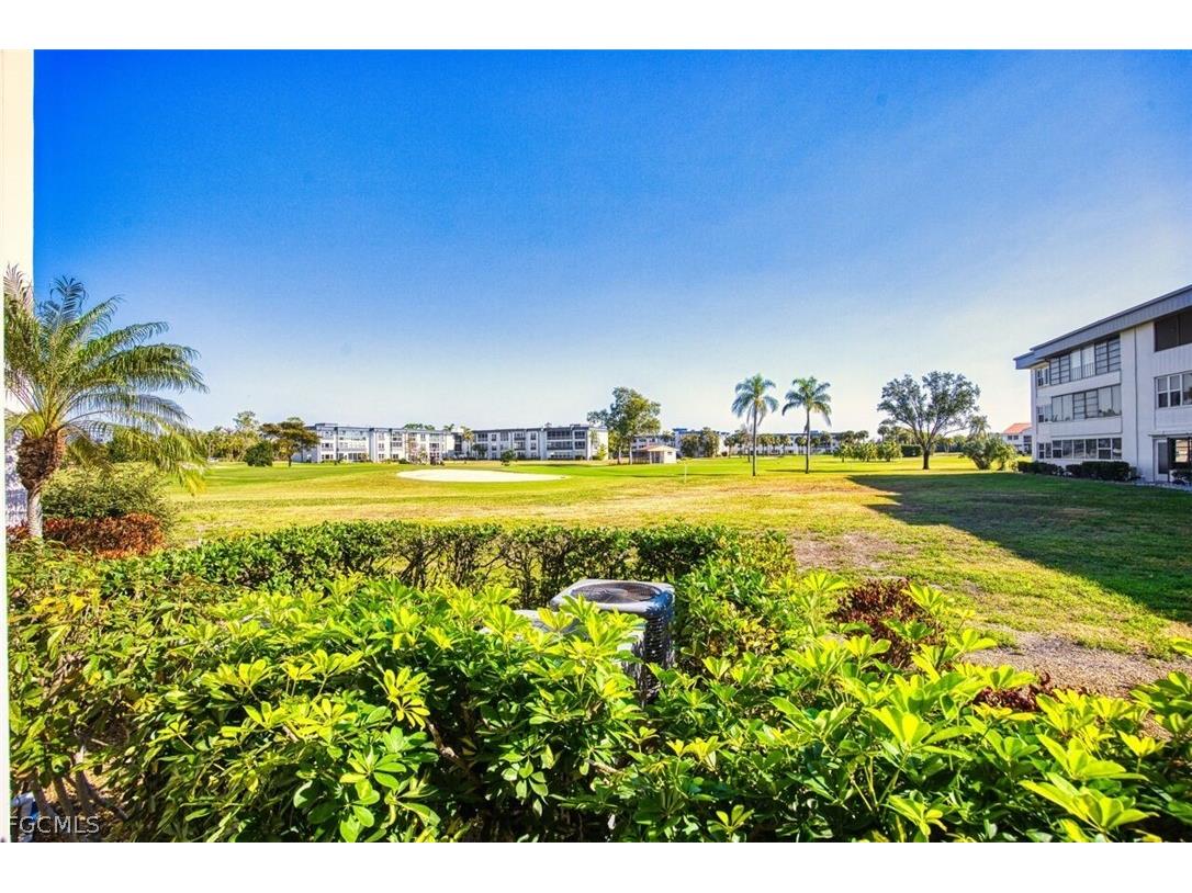 6102 Augusta Drive #115 Fort Myers FL 33907 2026008165 image5