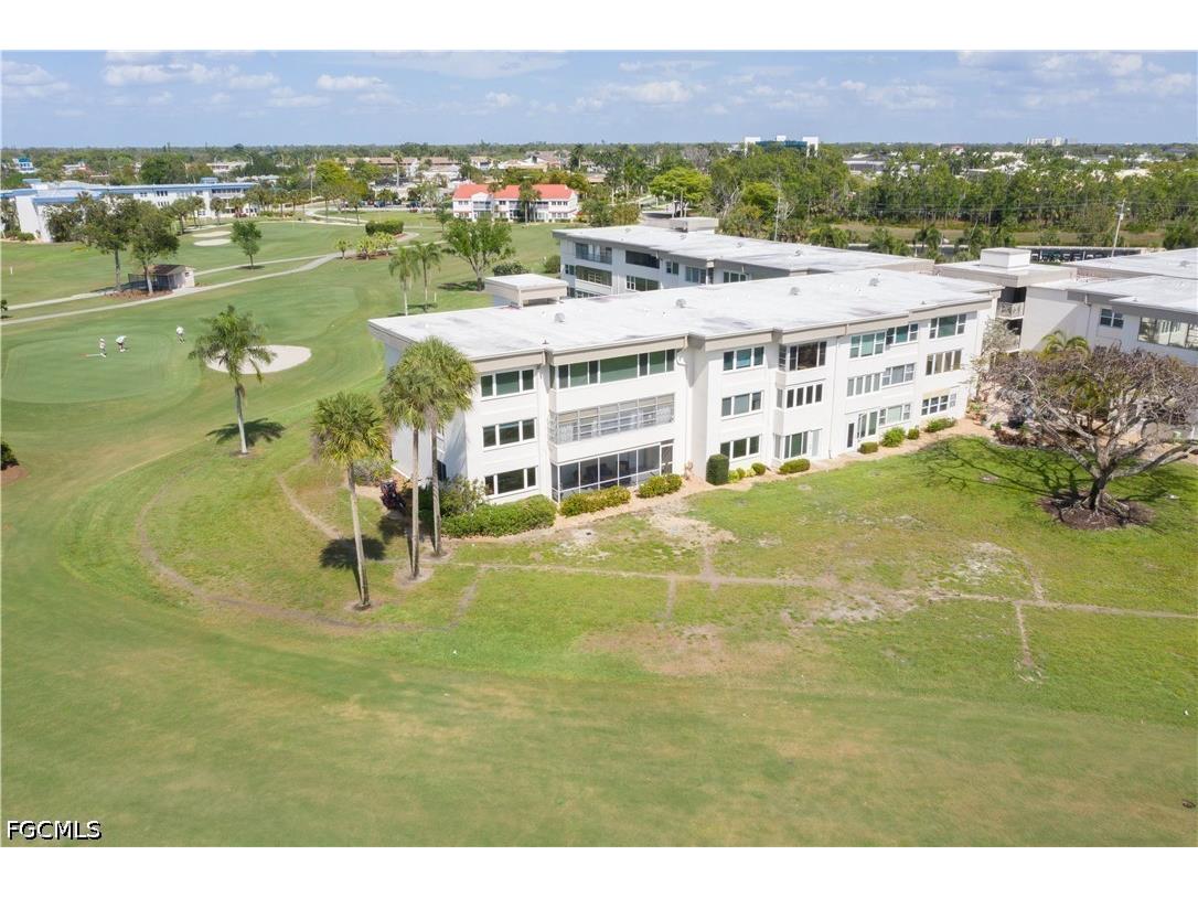 6102 Augusta Drive #116 Fort Myers FL 33907 2026015796 image1