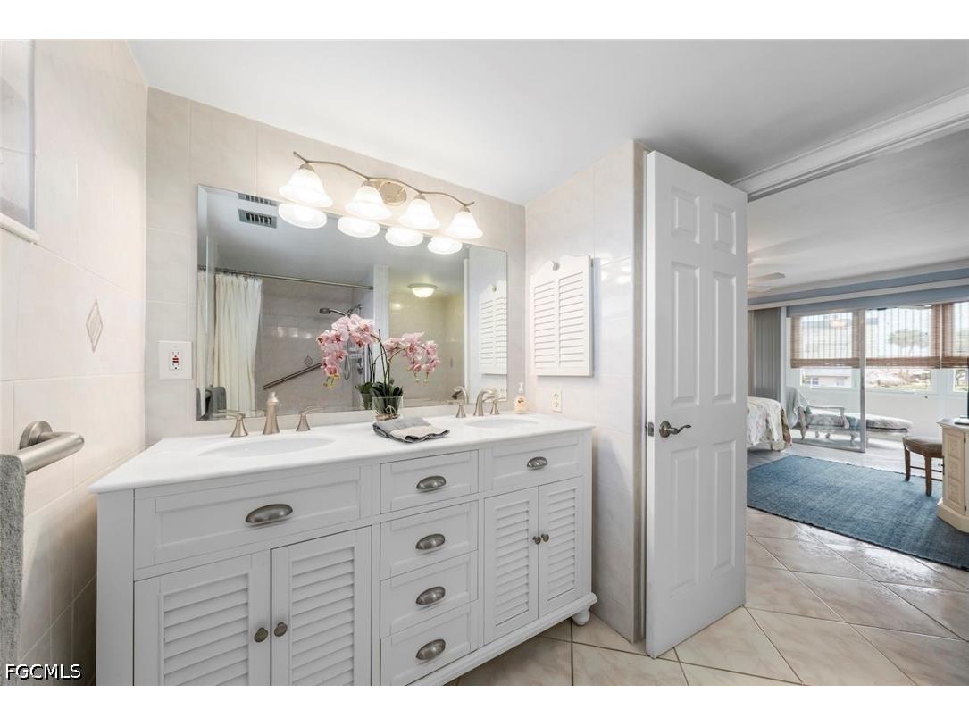 6102 Augusta Drive #207 Fort Myers FL 33907 2026024141 image20