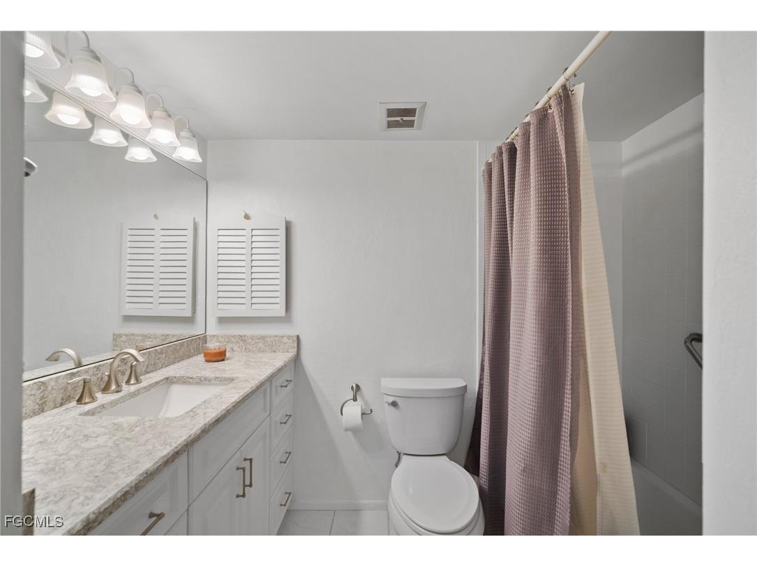 6102 Augusta Drive #302 Fort Myers FL 33907 2025010128 image15